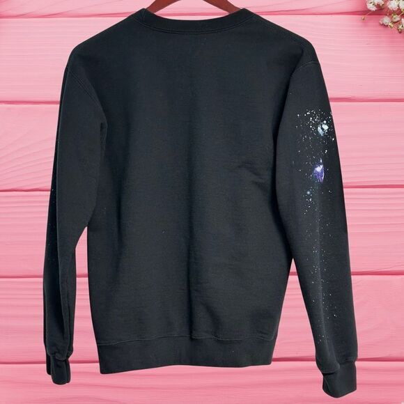 Ariana Grande God Is A Woman Tour Sweatshirt Pop Star Concert Merch Y2K Graphic - Picture 4 of 7